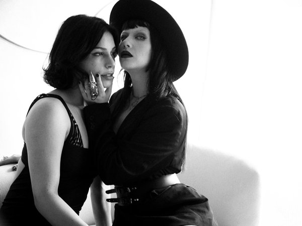 Sac à dos femme rains : les différents systèmes de fermeture possible